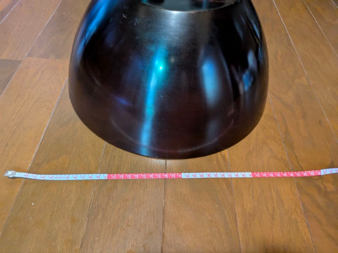 金属製火鉢 曲線デザイン