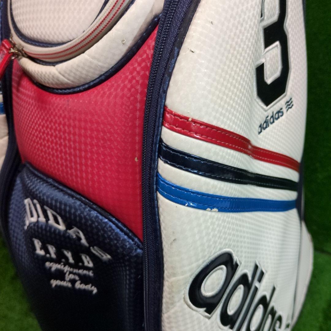 adidas ゴルフキャディバッグ オシャレなトリコロールカラー　フードカバー付