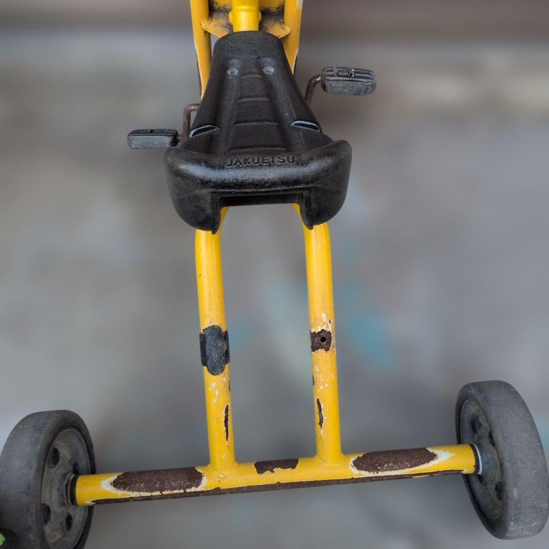 イエロー 三輪車 　ジャクエツ　ヴィンテージ　レトロ