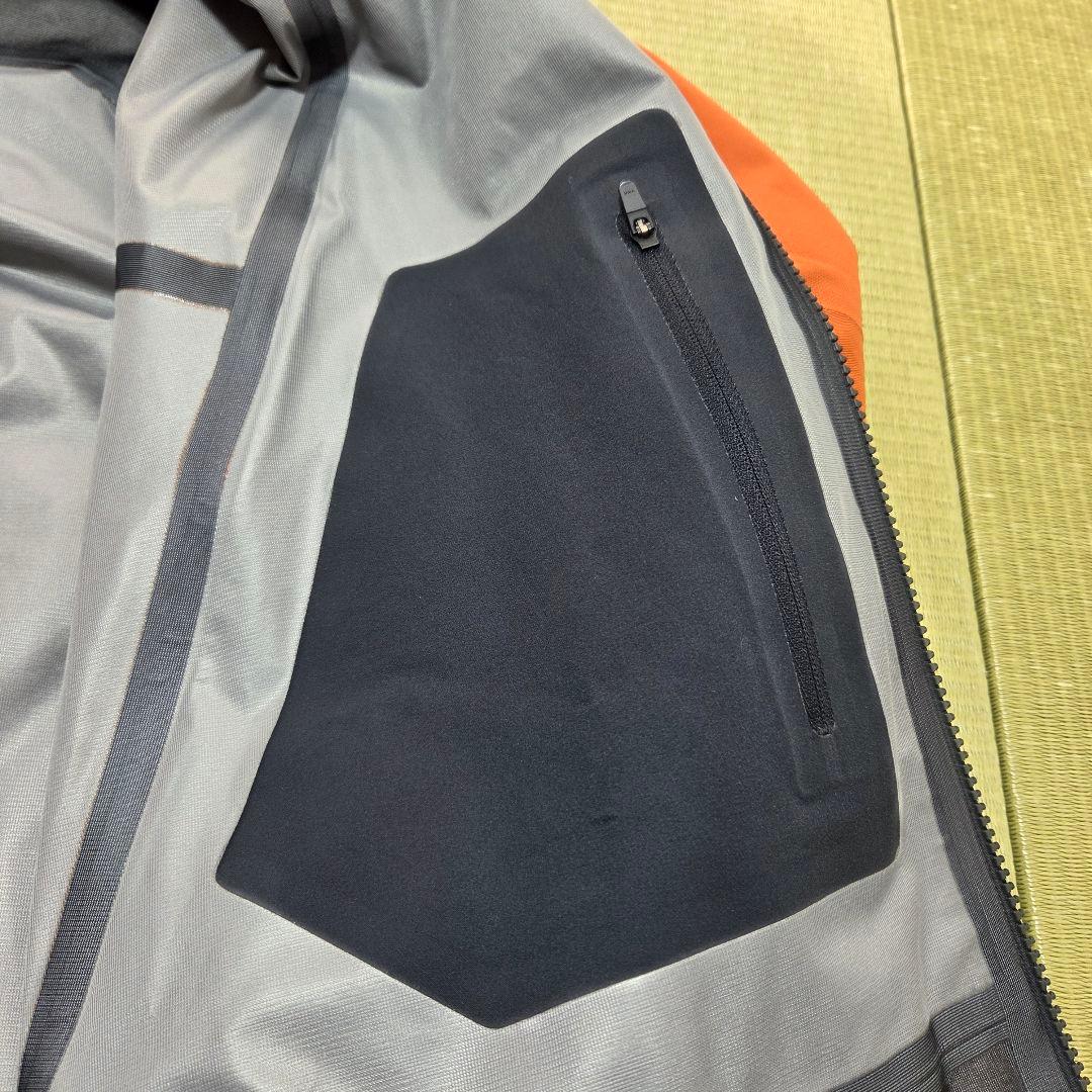 マウンテンハードウェア　バウンダリーリッジゴアテックス　ジャケット　オレンジ　M