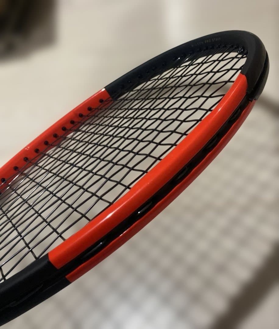 ウィルソン　美品　97S v11 2017カタログ付き。　単品ガット付き