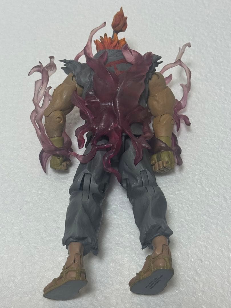 ストリートファイター　豪鬼　フィギュア