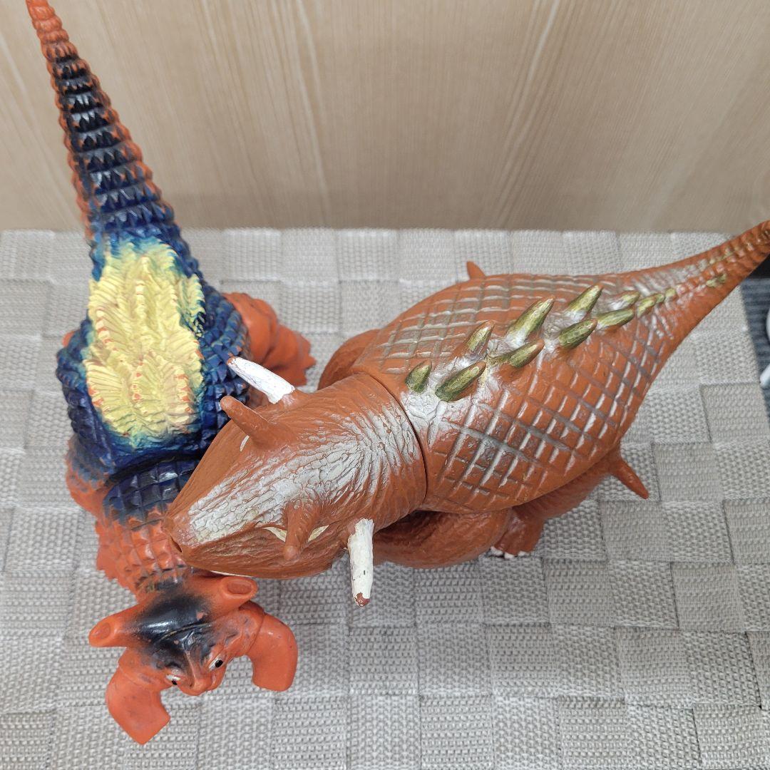 ブルマァク 核怪獣ギラドラス冷凍怪獣バルゴン 当時物 激レア ソフビ セット出品