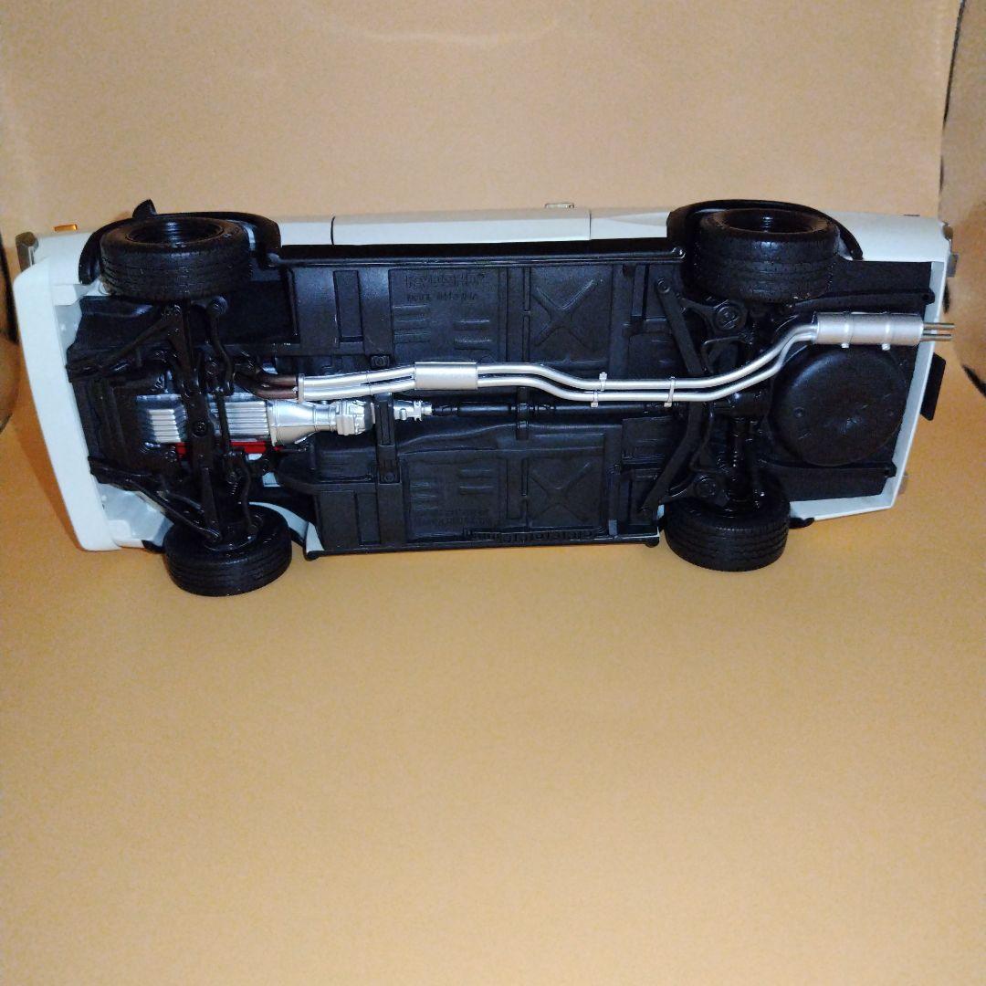 京商 1/18スカイラインGT−R ケンメリ KPGC110 ホワイト