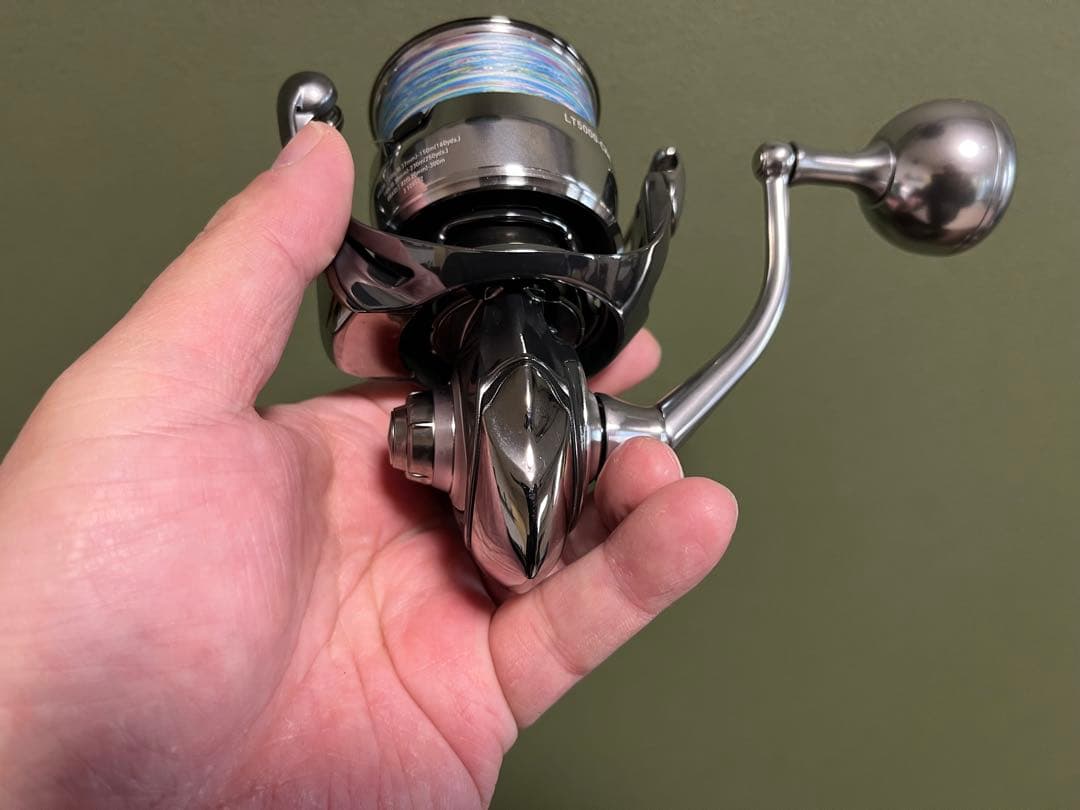 DAIWA 22EXIST LT 5000 CXH ほぼ新品