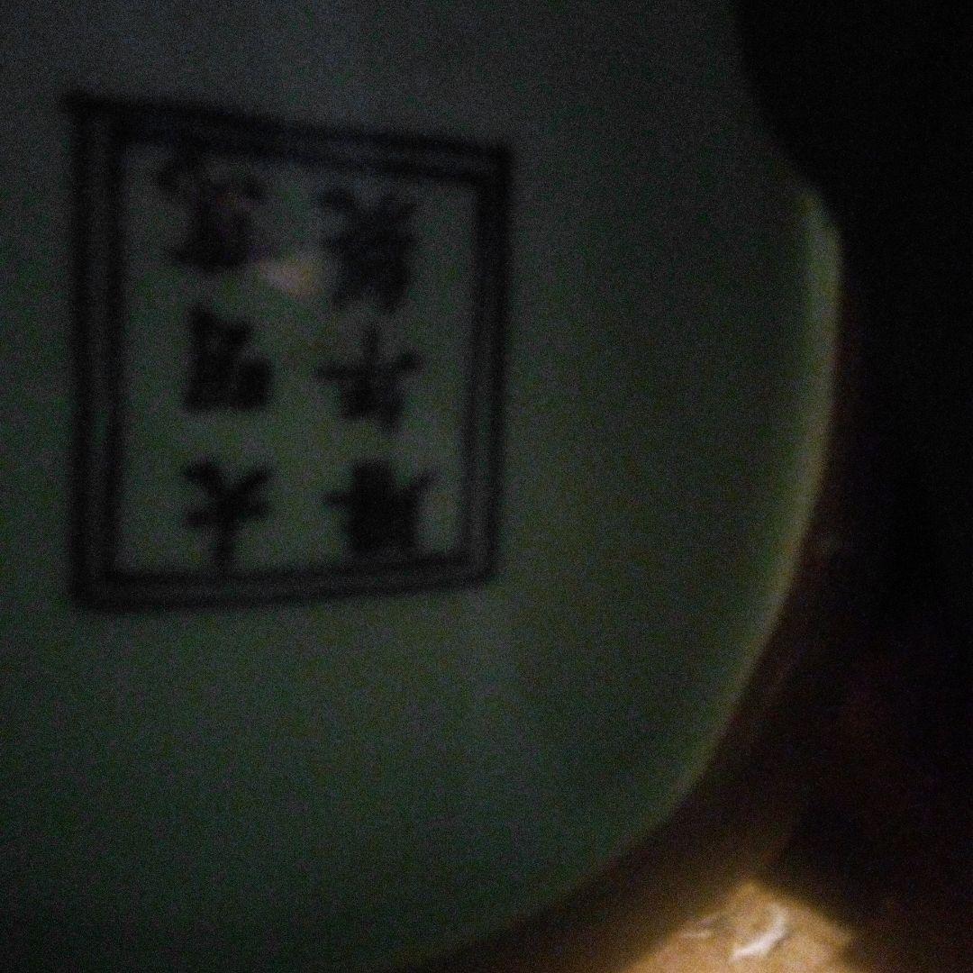 中国陶磁器　明萬歴赤絵　蓋付き壺