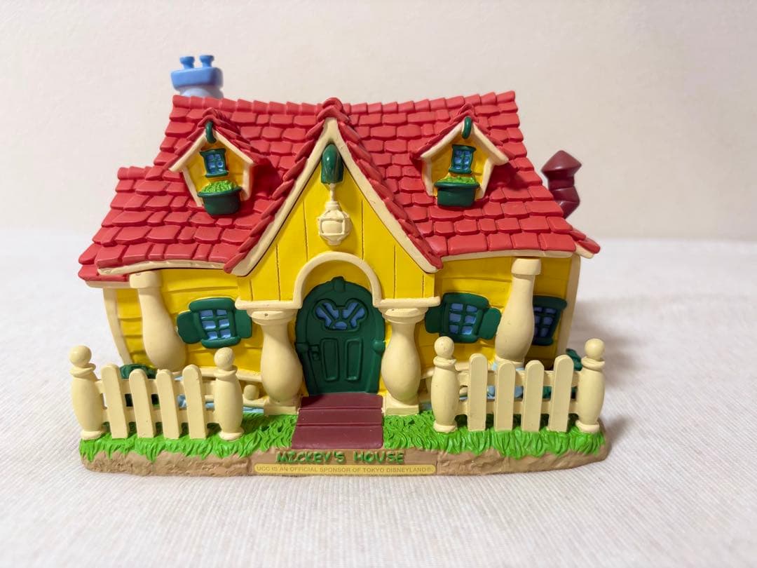 【約30年前の非売品、UCC当選品】ミッキー ミニー ドナルドの家 陶器置物