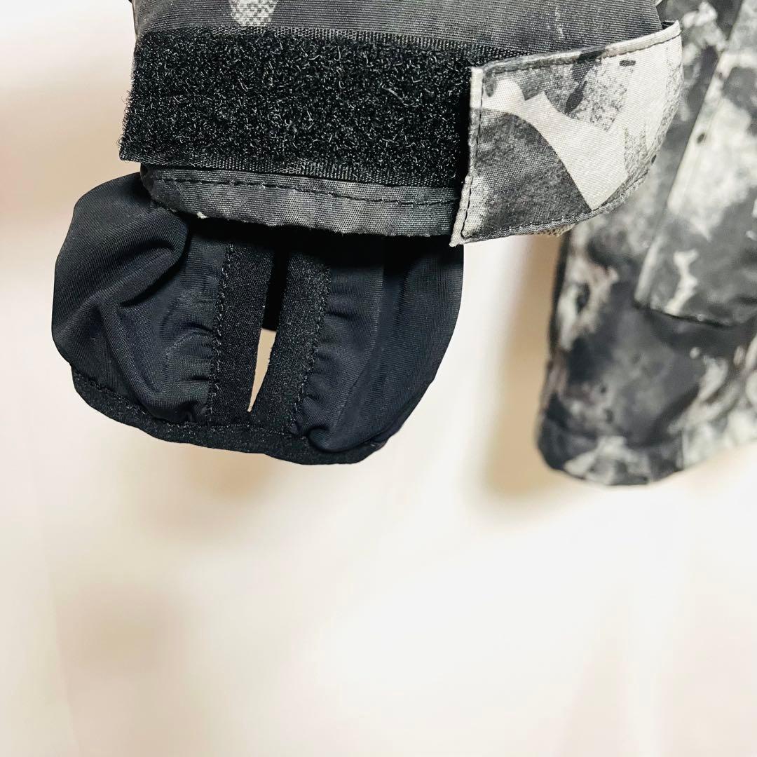 【美品】VAXPOT バックスポット スノーボードウェア M 総柄 防寒