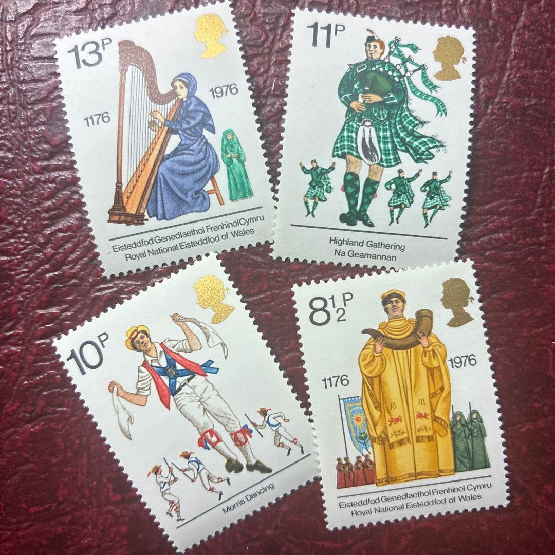 77088セール現品限　外国切手　イギリス発行楽器他4種揃