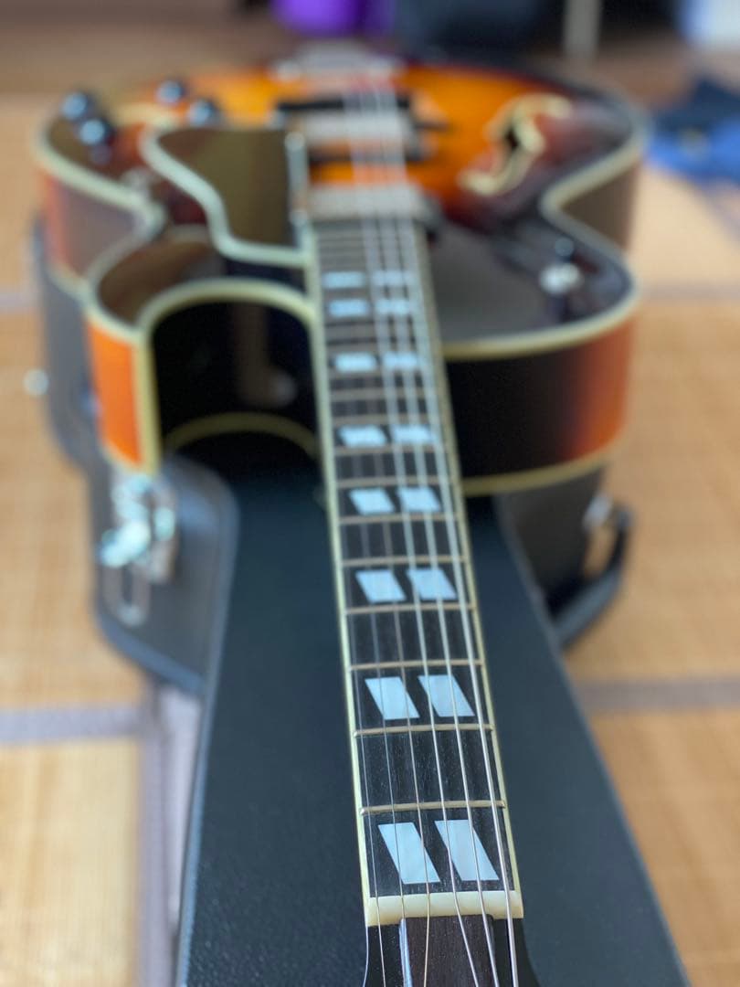 Eastman AR372CE Sunburst イーストマン　フルアコギター