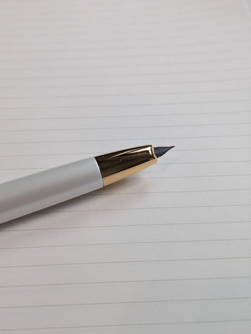 パイロット　キャップレスデシモ　スズラン　細字