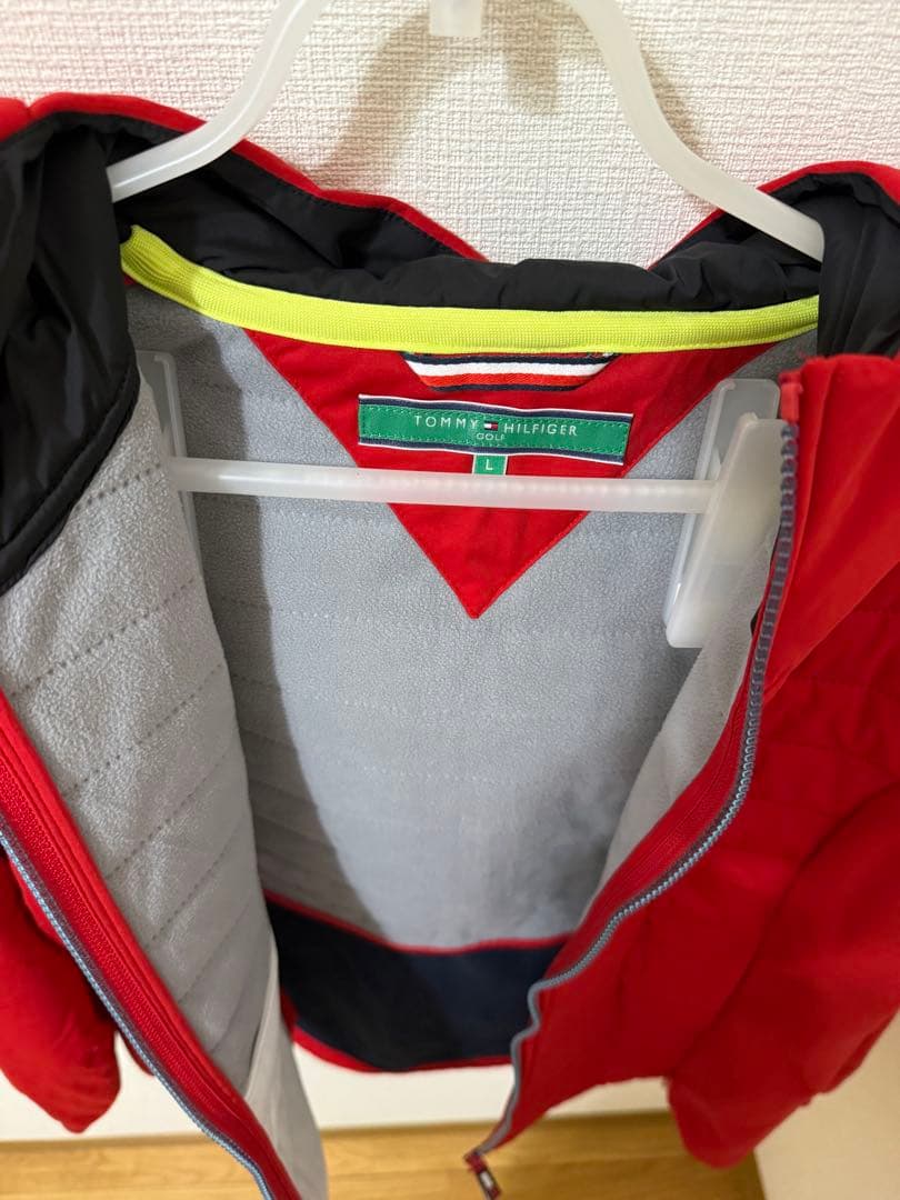   フード付きジャケット レッド