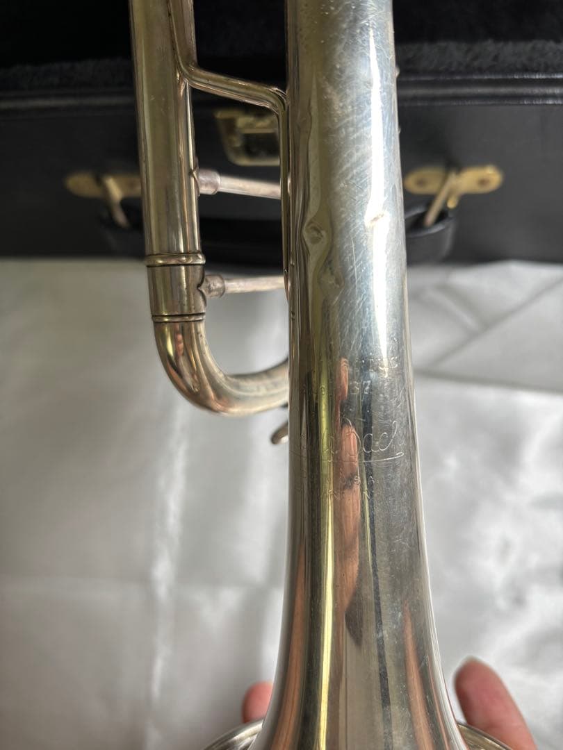 【ジャンク】Vincent Bach 37 ML トランペット