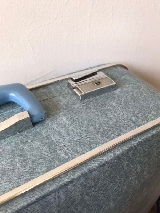 水色　レトロスーツケース