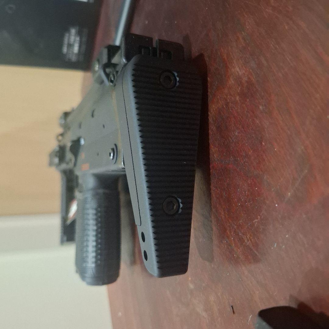 【最終値下】東京マルイ MP7A1 電動ガン 100連ロングマガジン3本付き