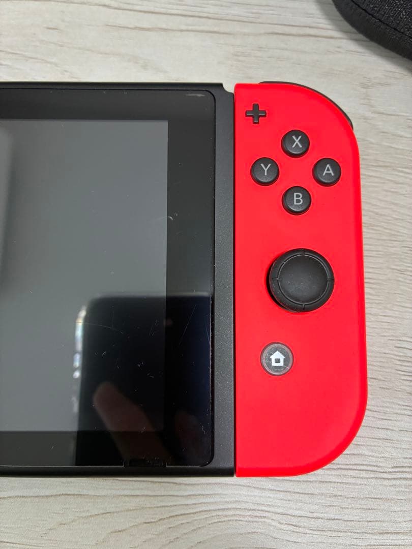 ニンテンドースイッチ 本体・プロコン・ケース