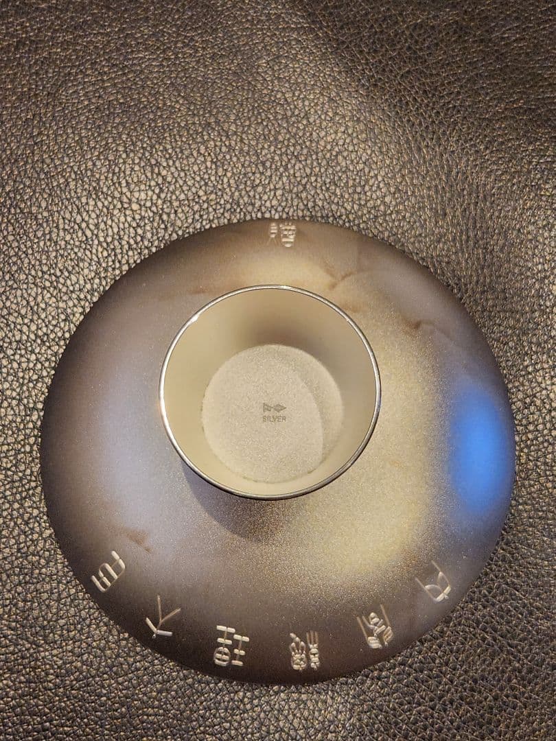 箱入り　銀杯　純銀　SILVER 1000 約１４０g