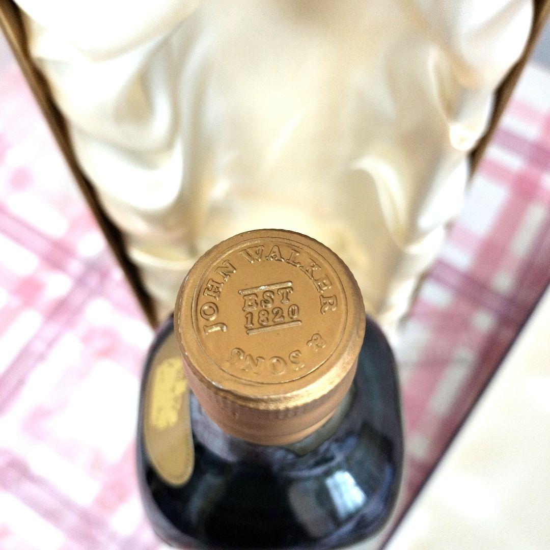 箱付き　ジョニーウォーカー　ブルーラベル　ボトルNO・C・25583JW