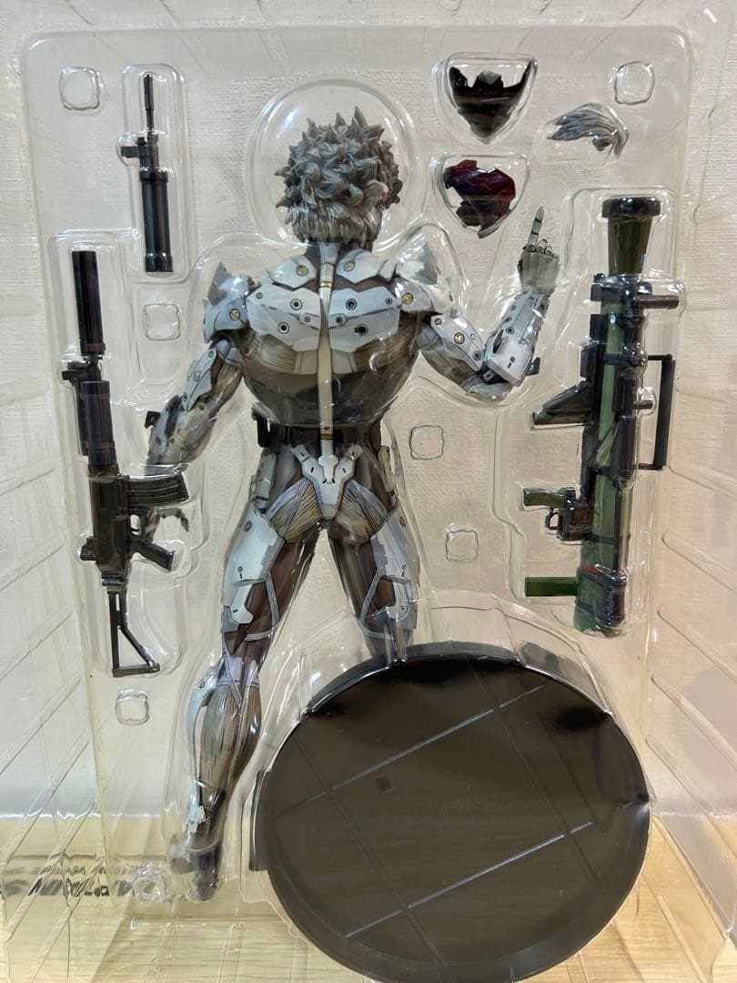 L GEAR SOLID V GROUND ZEROES フィギュア