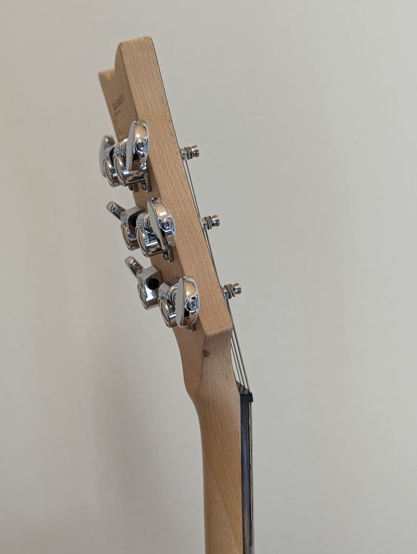 DAISY ROCK ELITE REBEL エレキギター　ピンク