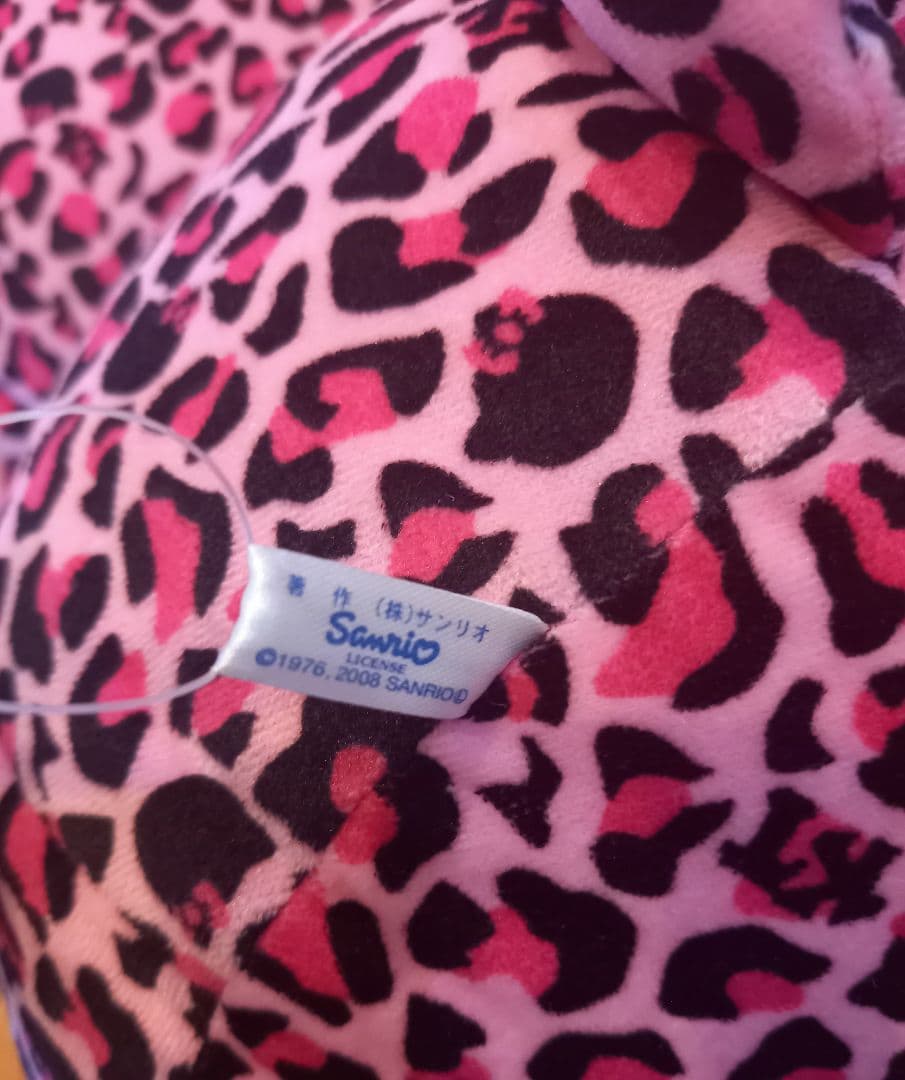 希少　ハローキティ　ぬいぐるみ　2008年　ヒョウ柄　ピンク　特大　2L　新品
