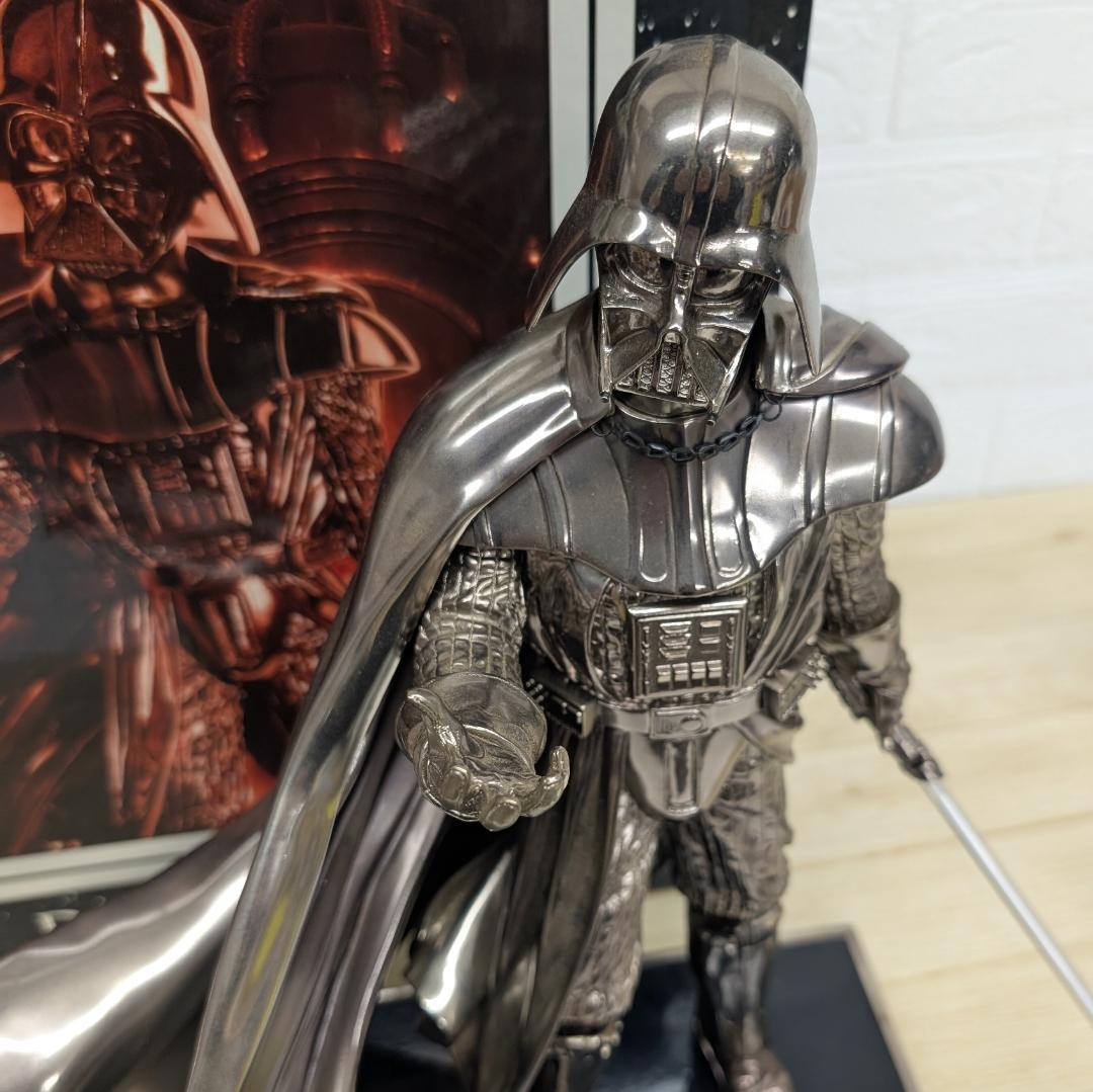 シリアル入り スターウォーズ STAR WARS　スタチュー ダースベイダー