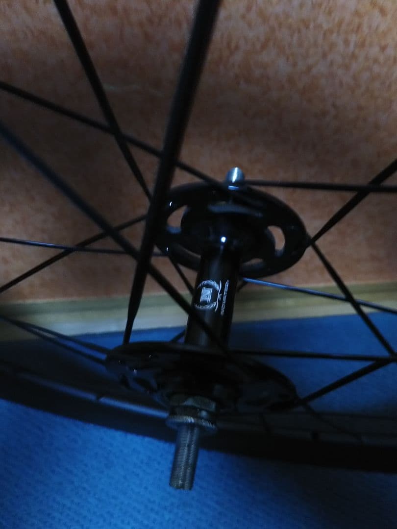 DINERホイール　88mmカーボンホイール　フロント用　クリンチャー