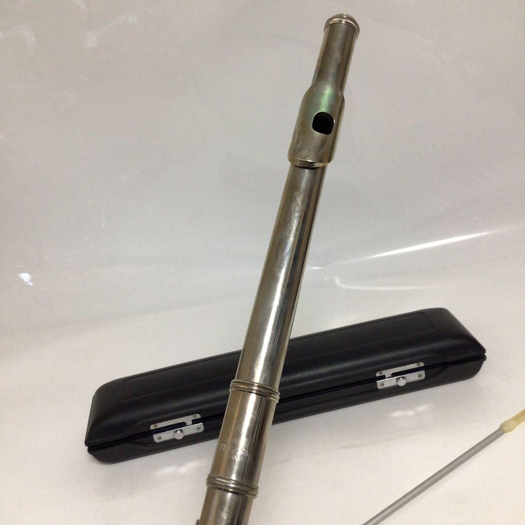 YAMAHA フルート　YFL-23 本体 シルバー仕上げ ケース付き